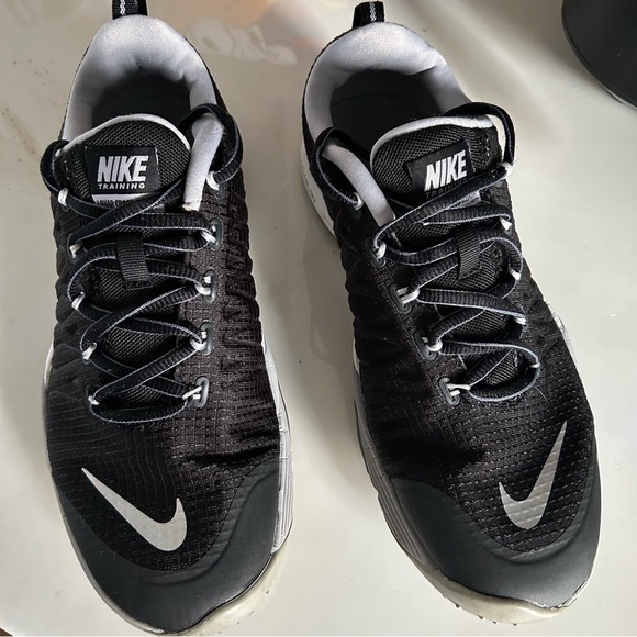 Nike Shoes - Nike Black Training Shoes